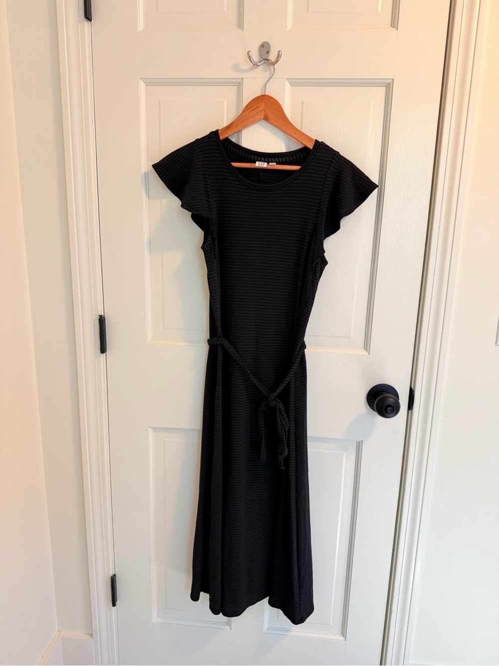 Gap Black Tie-Waist Midi Dress